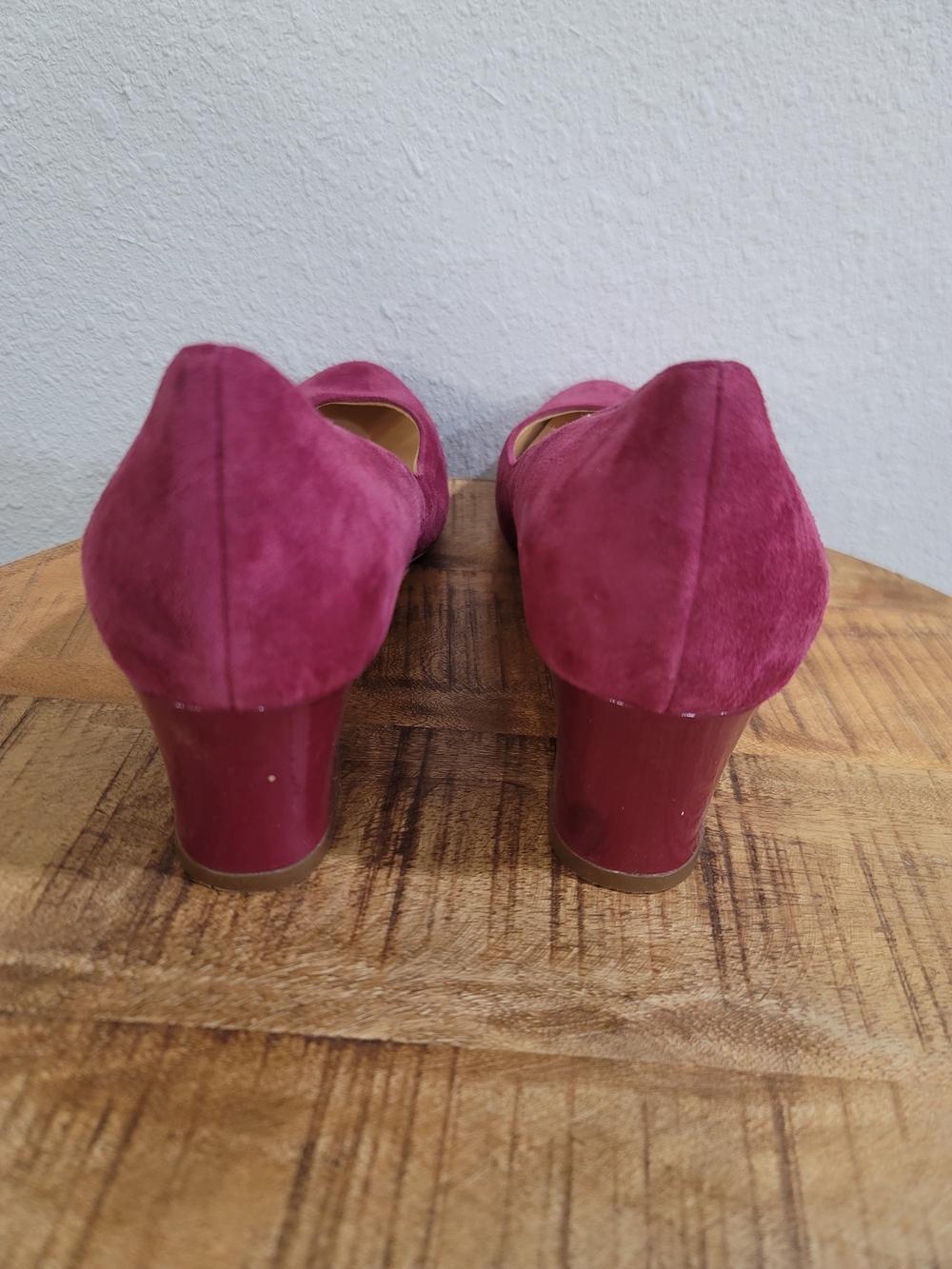 Women's Suede Block Heel Pumps in Plum - Picture 3 of 5